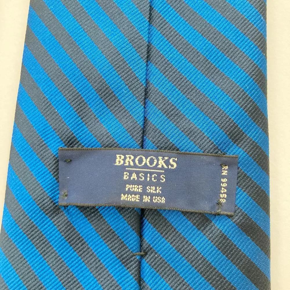 Brooks Basics 100% Silk Blue Navy Stripe Repp Tie Regimental Preppy Office Gift